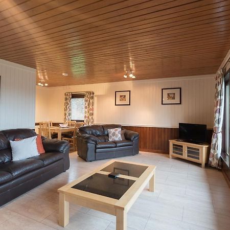 Conifer Lodge 25 With Hot Tub Newton Stewart Minnigaff Exterior foto